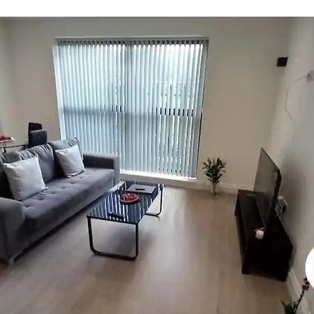 Lovely 2-Bedrooms With Free Parking Canvey Island Εξωτερικό φωτογραφία